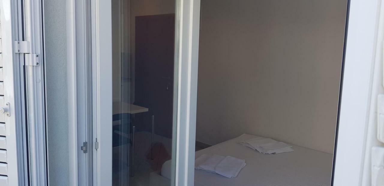 Apartments Biba 诺瓦利娅 外观 照片